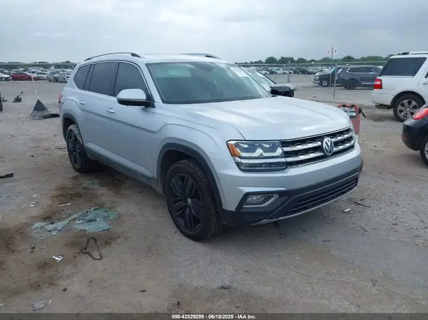 1V2NR2CA3KC555536 2019 VOLKSWAGEN ATLAS - Image 1