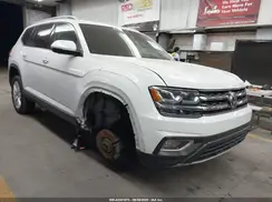 1V2NR2CA4JC539134 2018 VOLKSWAGEN ATLAS
