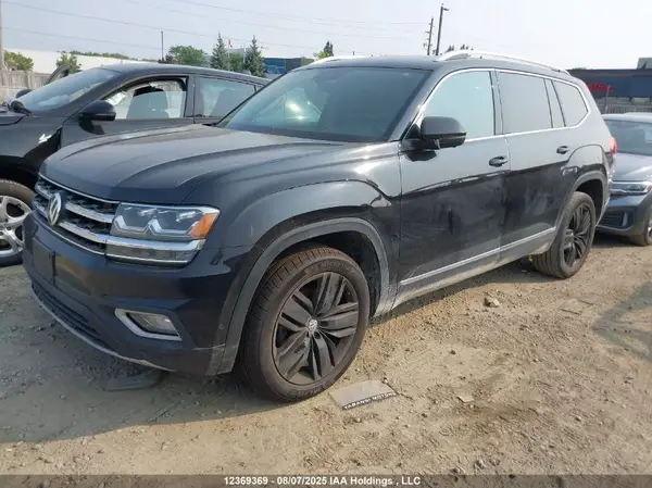 1V2NR2CA4JC559674 2018 VOLKSWAGEN ATLAS - Image 2