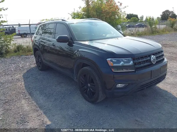 1V2NR2CA4JC567760 2018 VOLKSWAGEN ATLAS - Image 1