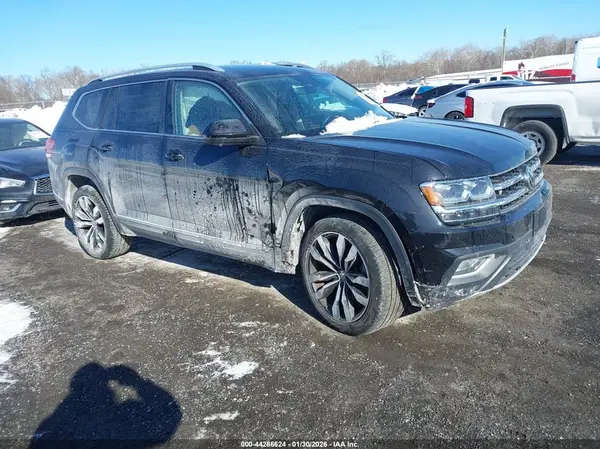 1V2NR2CA4KC568859 2019 VOLKSWAGEN ATLAS - Image 1