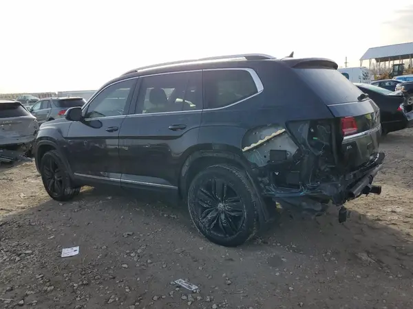 1V2NR2CA5JC542088 2018 VOLKSWAGEN ATLAS - Image 2