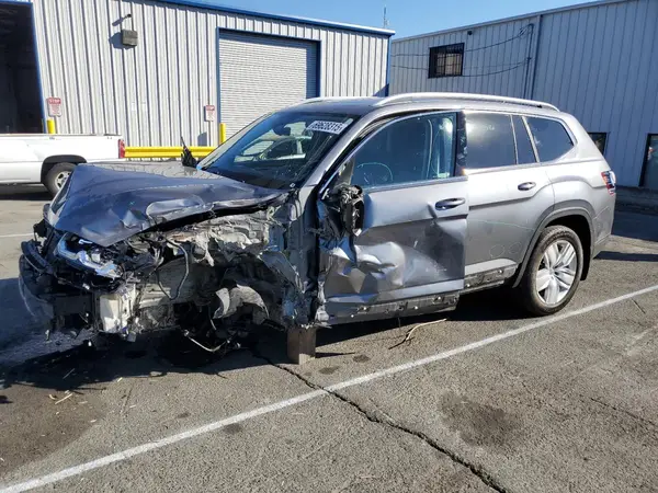 1V2NR2CA5JC549039 2018 VOLKSWAGEN ATLAS - Image 1