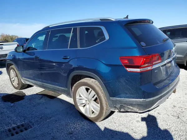 1V2NR2CA5JC552653 2018 VOLKSWAGEN ATLAS - Image 2