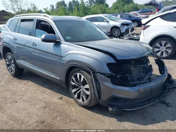 1V2NR2CA5KC605594 2019 VOLKSWAGEN ATLAS - Image 1