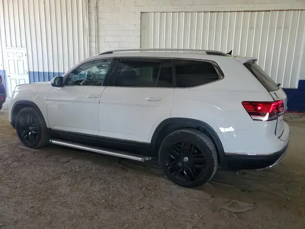 1V2NR2CA5KC611380 2019 VOLKSWAGEN ATLAS - Image 2