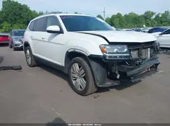 1V2NR2CA6JC504255 2018 VOLKSWAGEN ATLAS