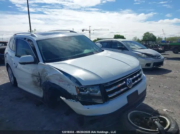 1V2NR2CA6JC521878 2018 VOLKSWAGEN ATLAS - Image 1