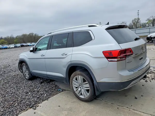 1V2NR2CA6JC549759 2018 VOLKSWAGEN ATLAS - Image 2