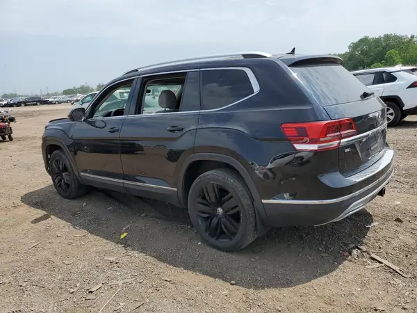 1V2NR2CA6JC577108 2018 VOLKSWAGEN ATLAS - Image 2