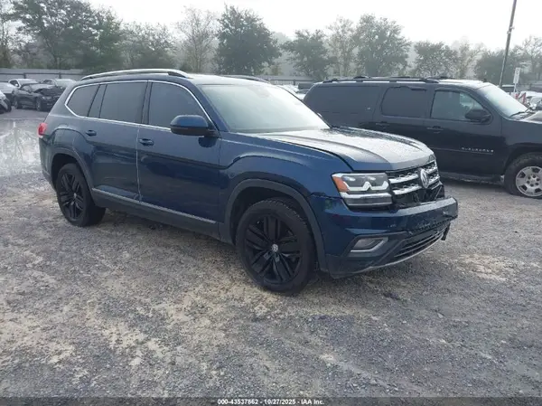 1V2NR2CA6JC581353 2018 VOLKSWAGEN ATLAS - Image 1