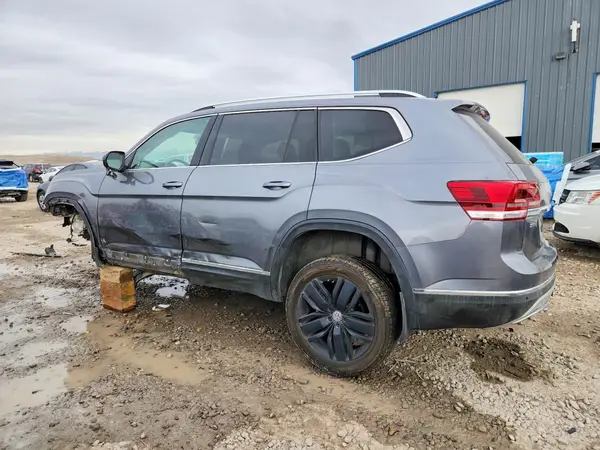 1V2NR2CA6JC584480 2018 VOLKSWAGEN ATLAS - Image 2