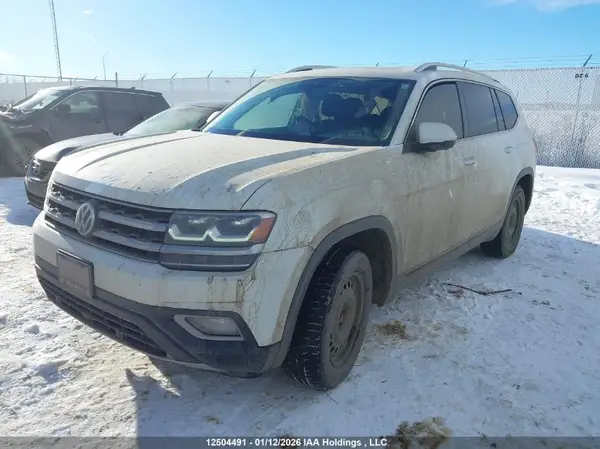1V2NR2CA6JC592868 2018 VOLKSWAGEN ATLAS - Image 2