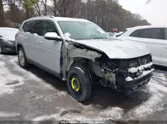 1V2NR2CA7JC504734 2018 VOLKSWAGEN ATLAS