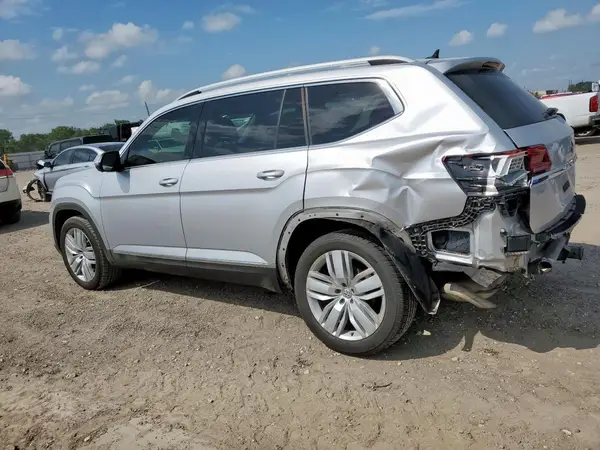 1V2NR2CA7JC531769 2018 VOLKSWAGEN ATLAS - Image 2