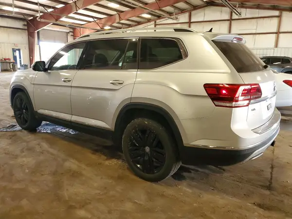 1V2NR2CA7KC561002 2019 VOLKSWAGEN ATLAS - Image 2