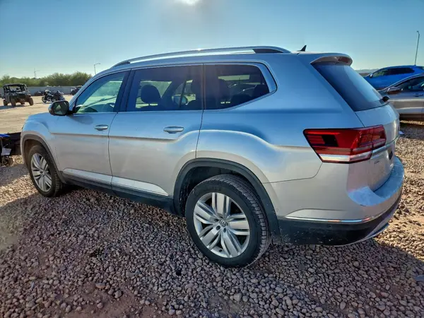 1V2NR2CA8JC531652 2018 VOLKSWAGEN ATLAS - Image 2
