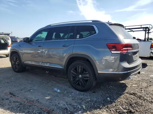 1V2NR2CA8KC517588 2019 VOLKSWAGEN ATLAS - Image 2