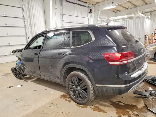1V2NR2CA8KC604326 2019 VOLKSWAGEN ATLAS - Image 2