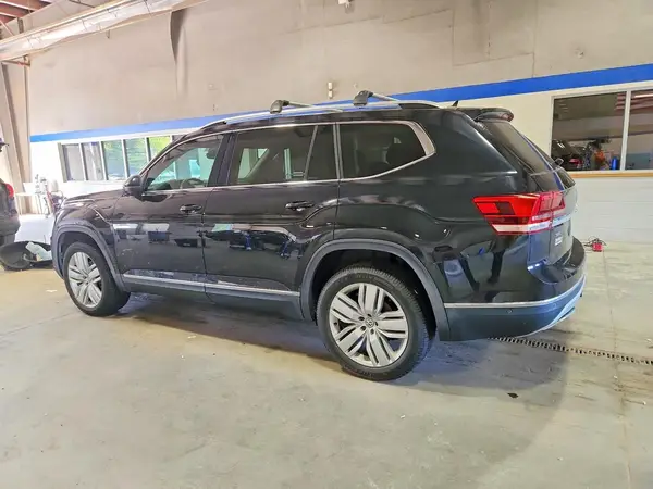1V2NR2CA9JC507103 2018 VOLKSWAGEN ATLAS - Image 2