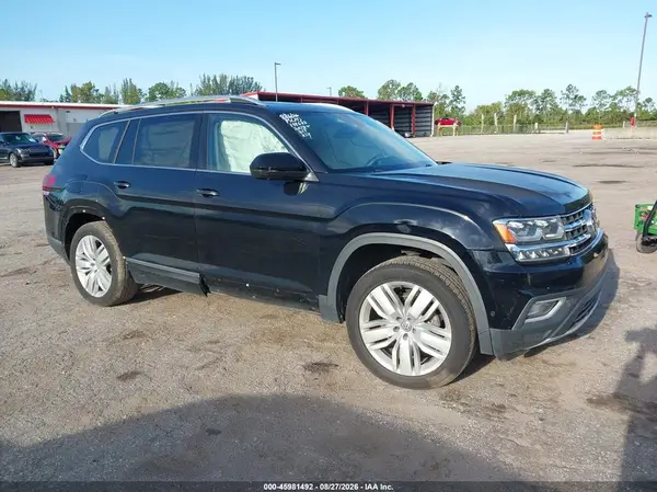 1V2NR2CA9JC572078 2018 VOLKSWAGEN ATLAS - Image 1