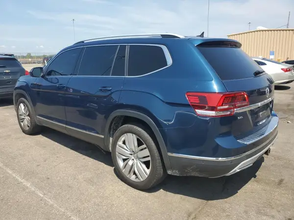 1V2NR2CA9JC582688 2018 VOLKSWAGEN ATLAS - Image 2