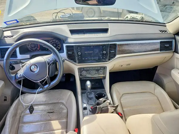 1V2NR2CA9KC533881 2019 VOLKSWAGEN ATLAS - Image 8