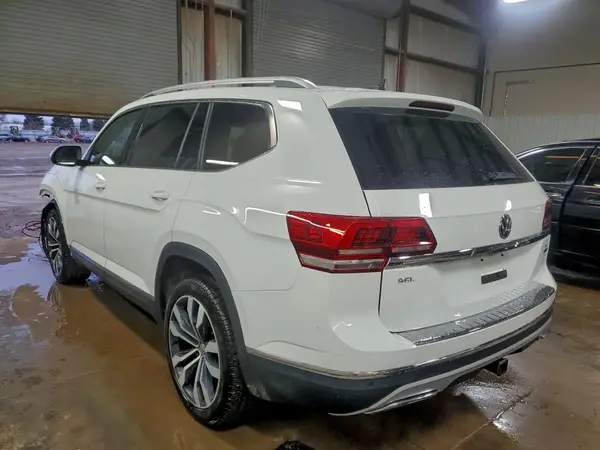 1V2NR2CA9KC594907 2019 VOLKSWAGEN ATLAS - Image 2