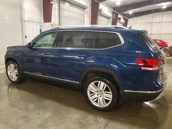 1V2NR2CAXJC553460 2018 VOLKSWAGEN ATLAS - Image 2