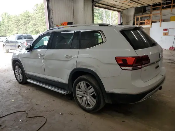 1V2NR2CAXJC556536 2018 VOLKSWAGEN ATLAS - Image 2