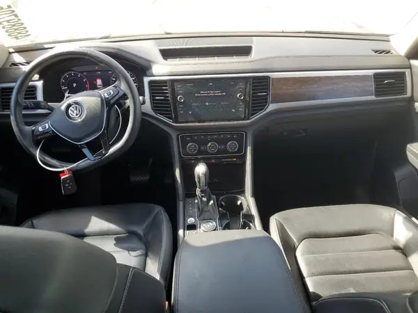1V2NR2CAXJC588967 2018 VOLKSWAGEN ATLAS - Image 8