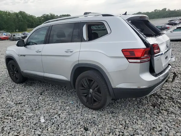 1V2NR2CAXJC589357 2018 VOLKSWAGEN ATLAS - Image 2