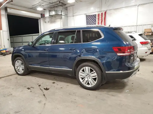 1V2NR2CAXJC593831 2018 VOLKSWAGEN ATLAS - Image 2