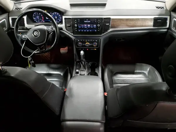 1V2NR2CAXJC593831 2018 VOLKSWAGEN ATLAS - Image 8