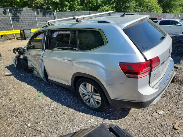 1V2NR2CAXKC505782 2019 VOLKSWAGEN ATLAS - Image 2