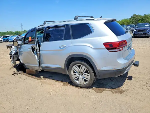 1V2NR2CAXKC574052 2019 VOLKSWAGEN ATLAS - Image 2