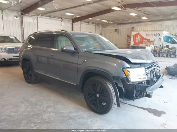 1V2NR2CAXKC611746 2019 VOLKSWAGEN ATLAS - Image 1