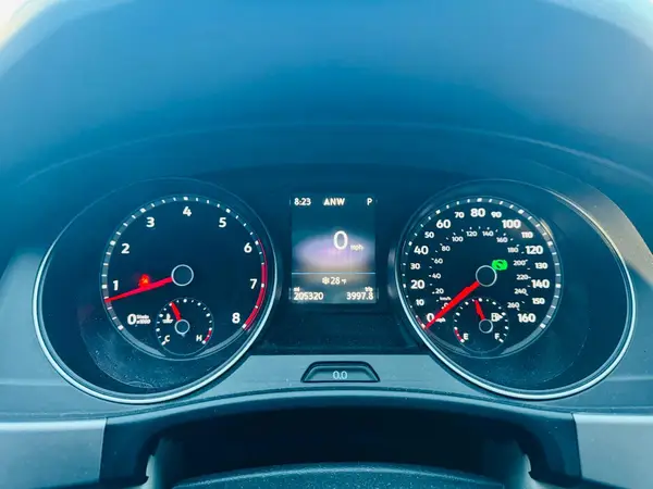 1V2PR2CA0JC557879 2018 VOLKSWAGEN ATLAS - Image 8