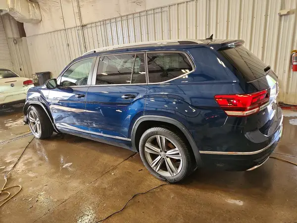 1V2PR2CA0JC593586 2018 VOLKSWAGEN ATLAS - Image 2