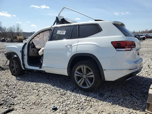 1V2PR2CA2JC531879 2018 VOLKSWAGEN ATLAS - Image 2