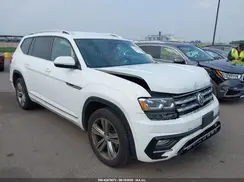 1V2PR2CA2JC584985 2018 VOLKSWAGEN ATLAS