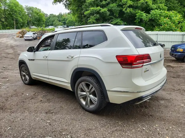 1V2PR2CA3JC527405 2018 VOLKSWAGEN ATLAS - Image 2