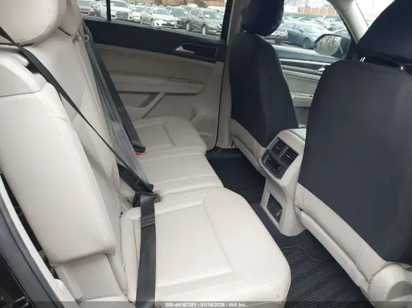 1V2PR2CA3JC559822 2018 VOLKSWAGEN ATLAS - Image 8