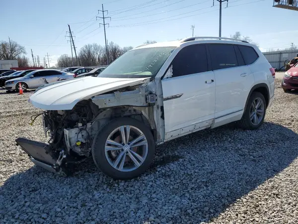 1V2PR2CA4JC517935 2018 VOLKSWAGEN ATLAS - Image 1