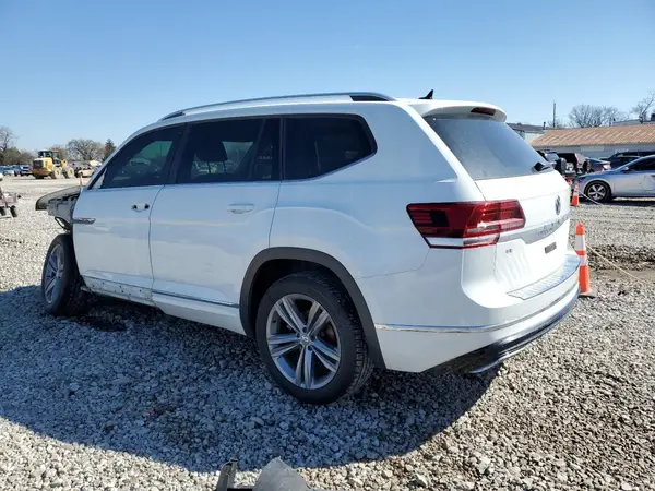 1V2PR2CA4JC517935 2018 VOLKSWAGEN ATLAS - Image 2