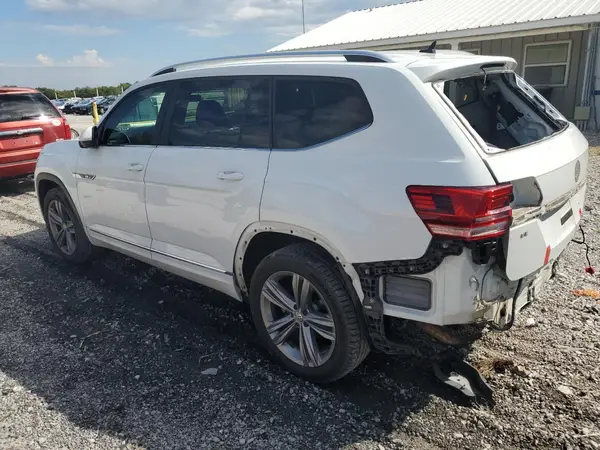 1V2PR2CA4JC588195 2018 VOLKSWAGEN ATLAS - Image 2