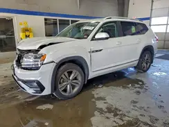 1V2PR2CA7JC555806 2018 VOLKSWAGEN ATLAS