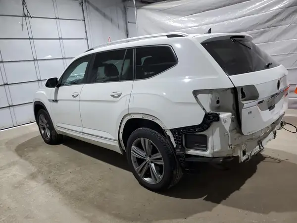 1V2PR2CAXJC538644 2018 VOLKSWAGEN ATLAS - Image 2