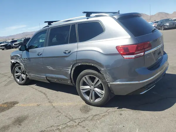 1V2RR2CA1JC564431 2018 VOLKSWAGEN ATLAS - Image 2
