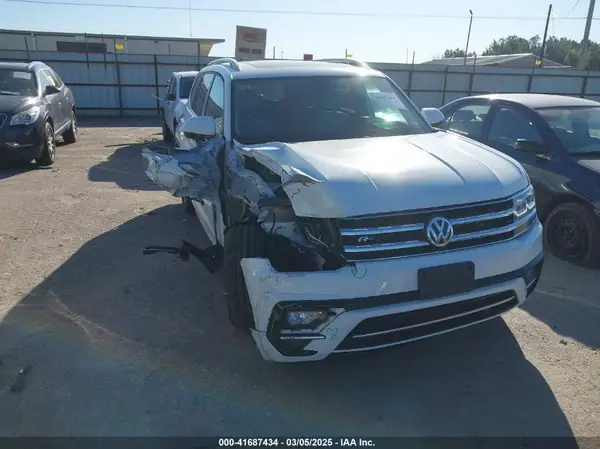 1V2RR2CA1JC566065 2018 VOLKSWAGEN ATLAS - Image 1